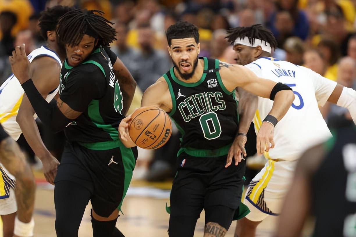 LD 乐动APP下载包含离谱！关键时刻深圳男篮调整名单以备欧联塔图姆在巴塞罗那比赛中刷新纪录，新疆广汇临场应变的词条