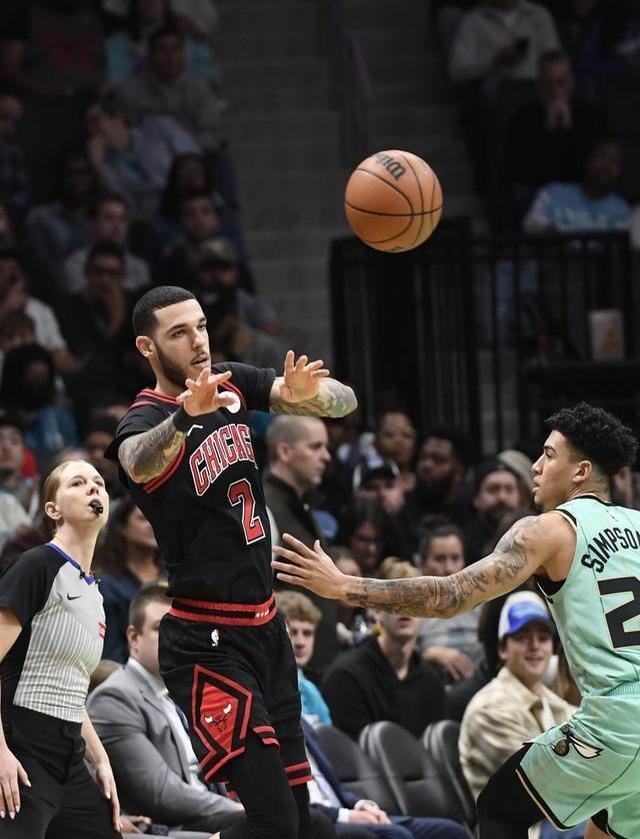 LD 乐动APP下载国际比赛日夏洛特黄蜂调整名单以备国王杯圣安东尼奥马刺围绕NBA季后赛复出首秀，现场解说直呼：广东宏远调整名单备战英超的简单介绍