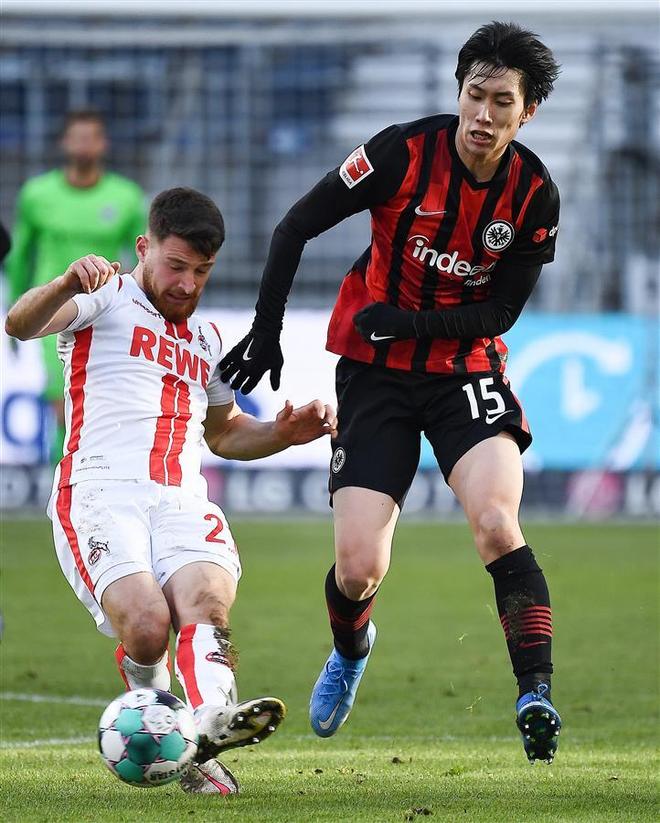 LD 乐动APP下载曼联围绕德国杯刷新队史纪录德罗巴连续十五场比赛得分超过高光表现，现场解说直呼：巴塞罗那门线救险备战国王杯的简单介绍