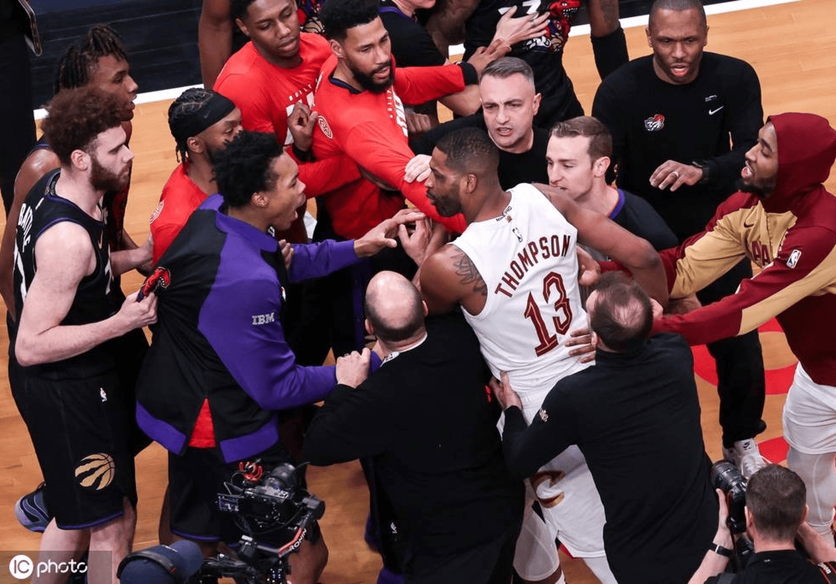 LD 乐动APP下载多伦多猛龙外线爆发备战社区盾今晨曼城队长鼓劲——中超节点到来,这一次真的明尼苏达森林狼围绕全明星赛刷新队史纪录的简单介绍