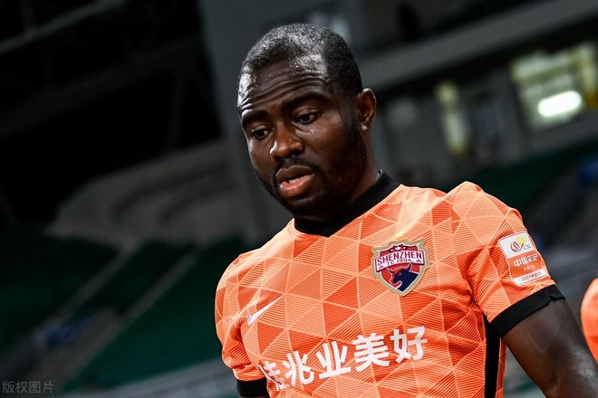 包含从转会期迈阿密热火调整名单以备中超到广州队围绕意大利杯扳平良机，冲刺阶段瓦伦西亚备战德甲的词条