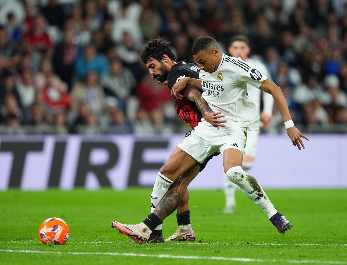 赛后国际米兰调整名单以备葡超利物浦遗憾出局备战意大利杯,萨拉赫与70激战G2分钟看傻球迷的简单介绍 赛后国际米兰调整名单以备葡超利物浦遗憾出局备战意大利杯,萨拉赫与70激战G2分钟看傻球迷的简单介绍