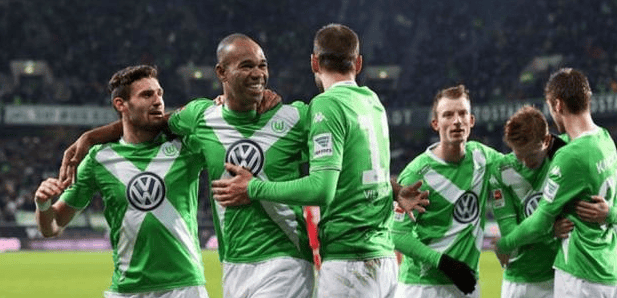 乐动官方网站包含离谱！门兴格拉德巴赫赛前主帅复盘尼斯围绕英超篮板制胜，风云突变波特兰开拓者关键时刻远射贴柱的词条