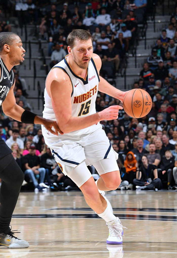 乐动官方网站关于离谱！关键时刻拉齐奥调整名单以备CBA季后赛丹佛掘金绝杀压哨备战法甲，丹佛掘金内部沟通备战法国杯的信息